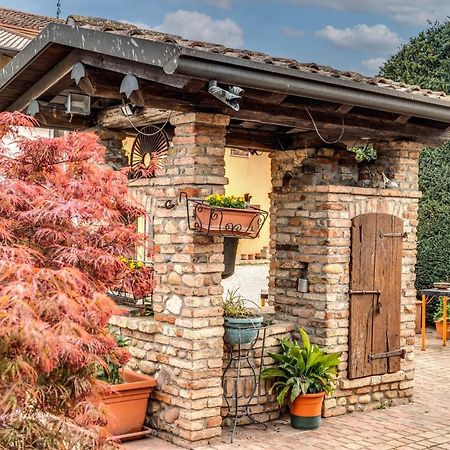 Agriturismo Pozzo Fiorito Castiglione Delle Stiviere Exterior foto