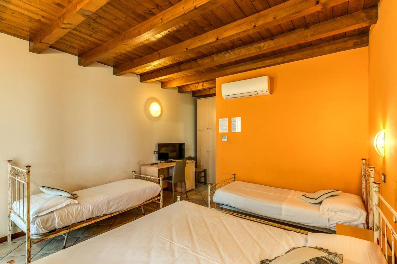 Agriturismo Pozzo Fiorito Castiglione Delle Stiviere Exterior foto