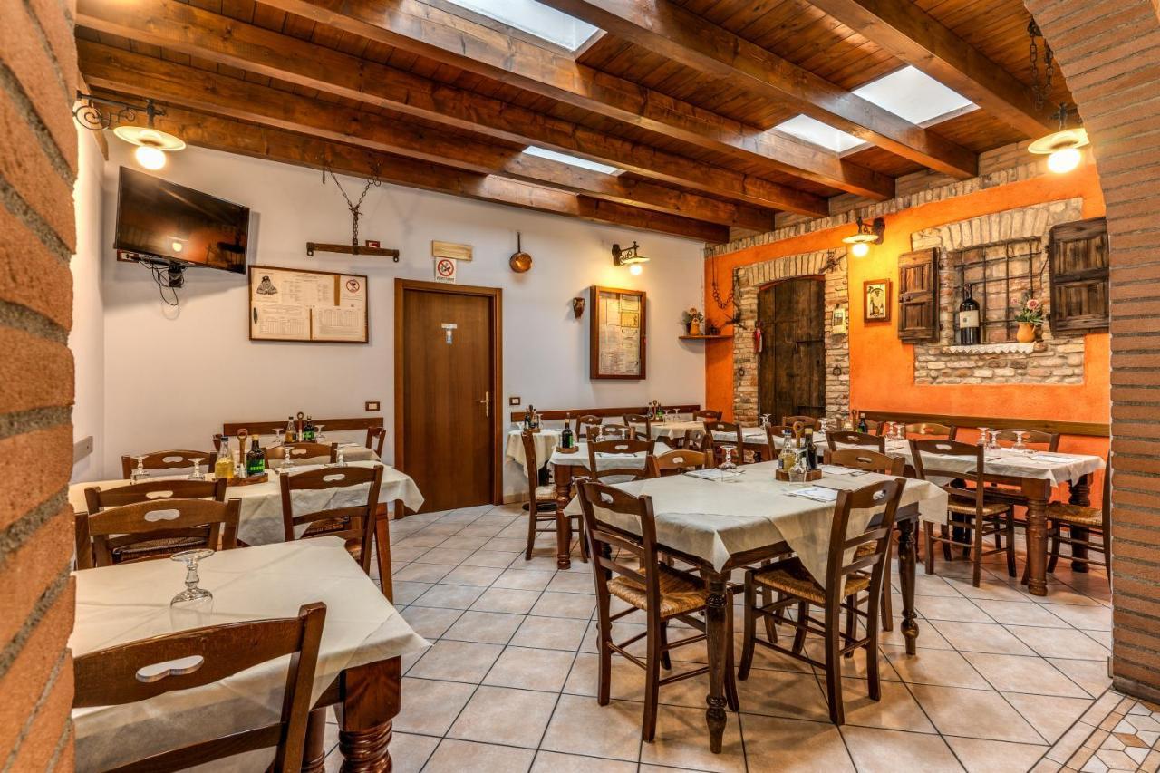 Agriturismo Pozzo Fiorito Castiglione Delle Stiviere Exterior foto
