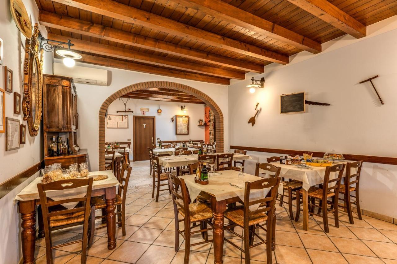 Agriturismo Pozzo Fiorito Castiglione Delle Stiviere Exterior foto