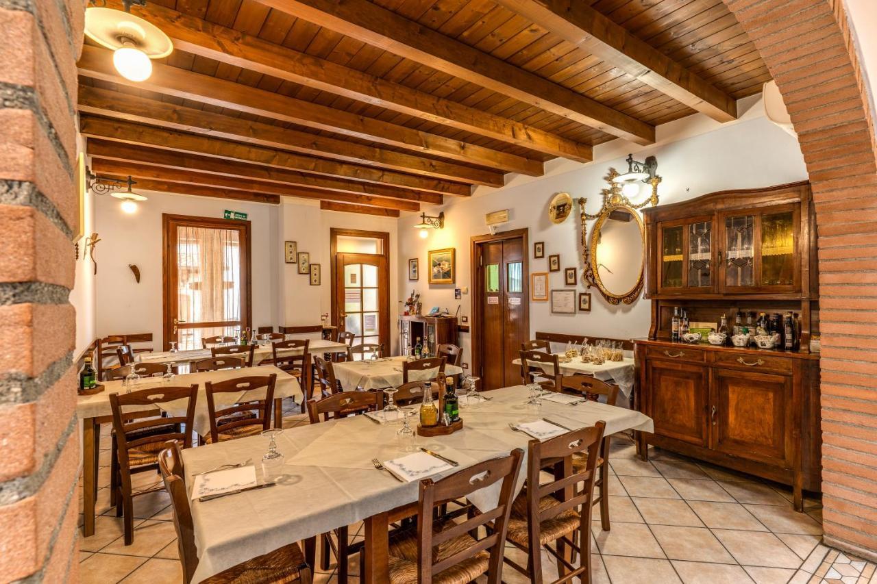 Agriturismo Pozzo Fiorito Castiglione Delle Stiviere Exterior foto