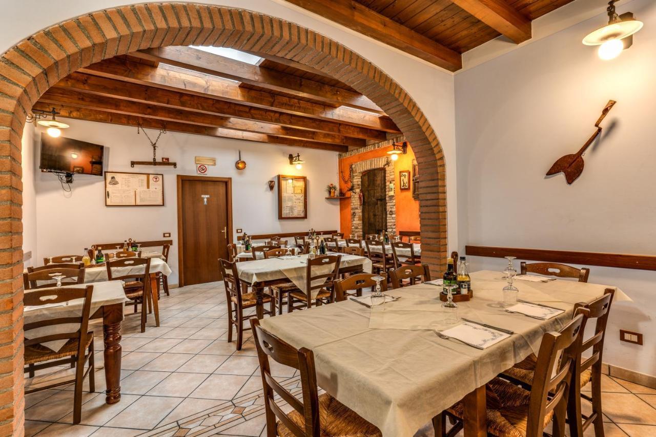 Agriturismo Pozzo Fiorito Castiglione Delle Stiviere Exterior foto