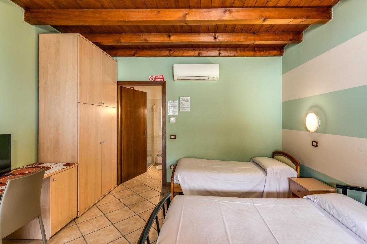 Agriturismo Pozzo Fiorito Castiglione Delle Stiviere Exterior foto