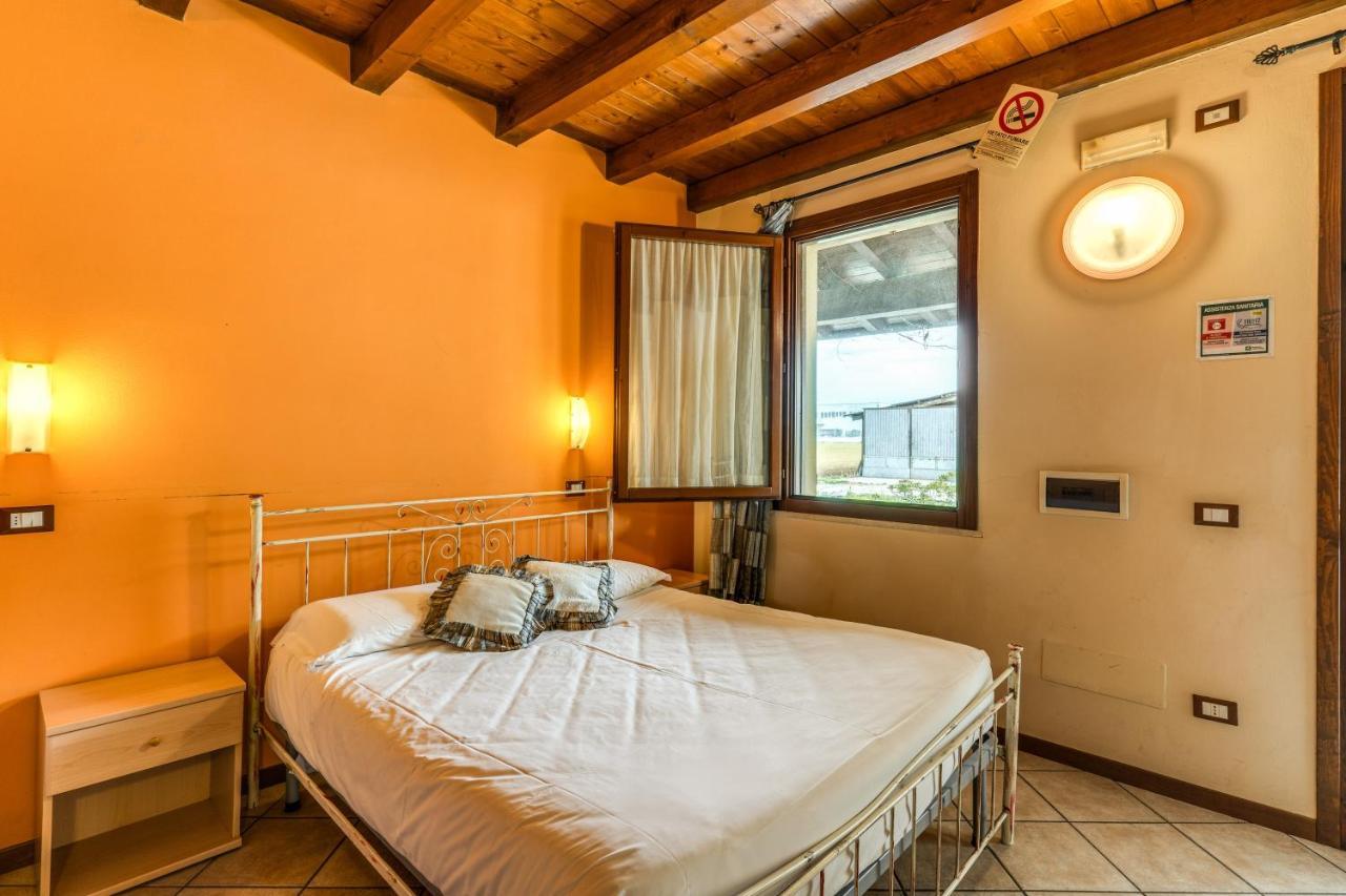 Agriturismo Pozzo Fiorito Castiglione Delle Stiviere Exterior foto